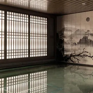 4* 호텔 Anook Guwol